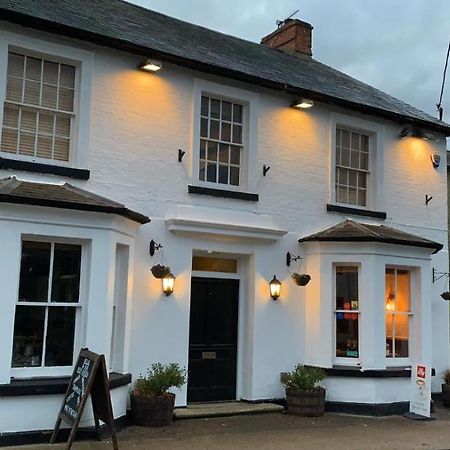 惠特尔伯里 The Fox And Hounds酒店 外观 照片